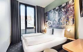 B&B Hotel München-Moosach